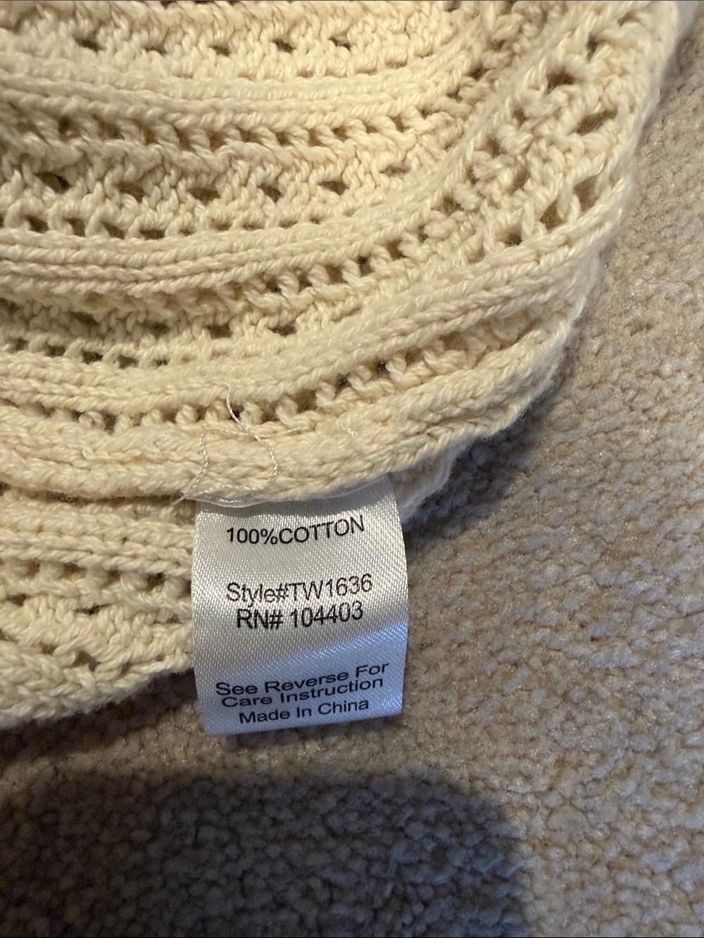Large cream knit button-front sleeveless vest - Picture 5 of 5